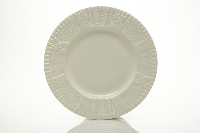 White Plates 8.5